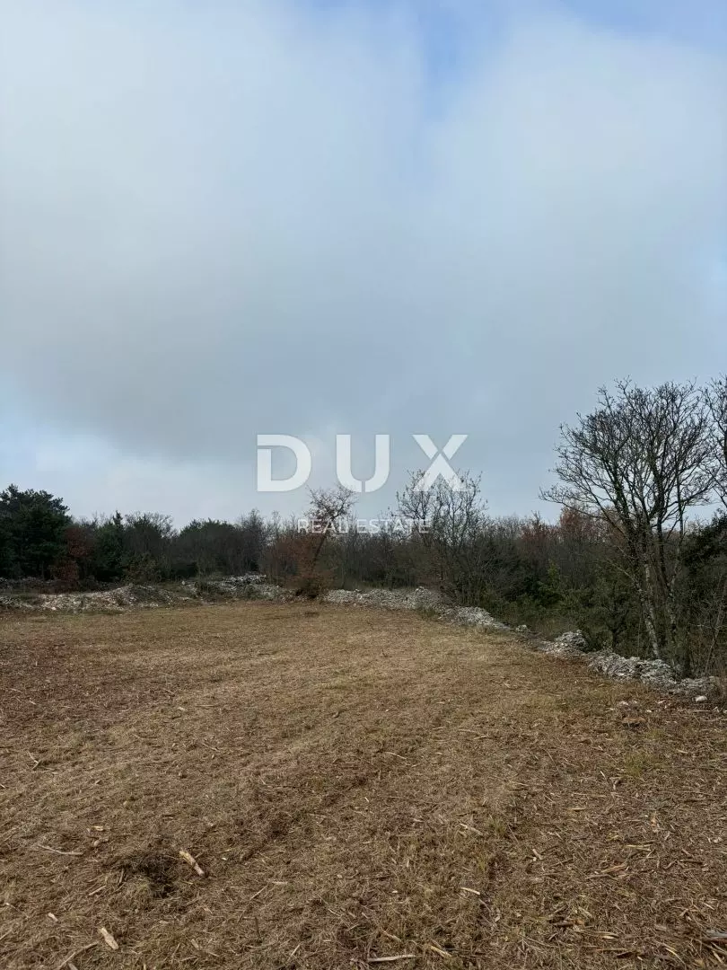 1736338643_whatsapp-image-2025-01-08-at-10-f380bb Land In Filipana, Croatia (1.295 M²)