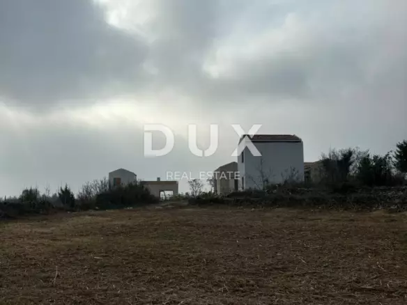Land In Filipana, Croatia (1.295 M²)