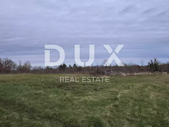 Land In Žminj, Croatia (1.000 M²)