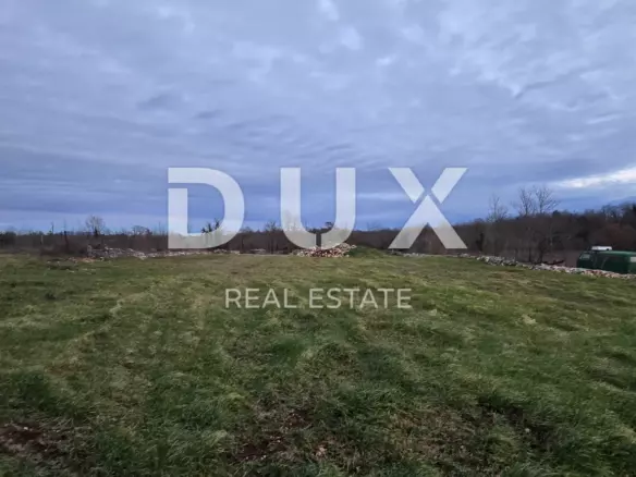 Land In Žminj, Croatia (5.165 M²)