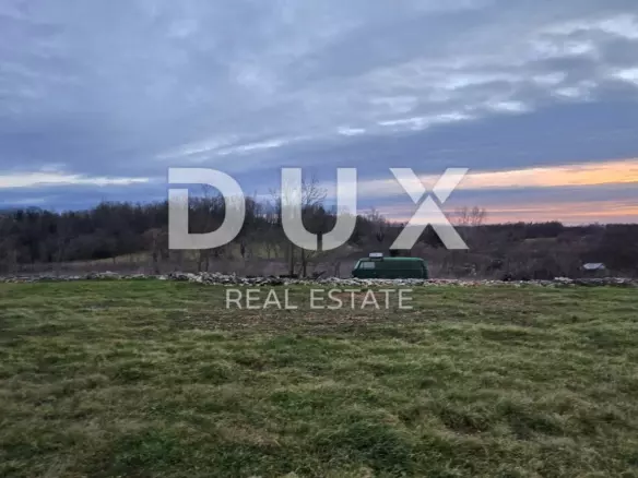 Land In Žminj, Croatia (408 M²)