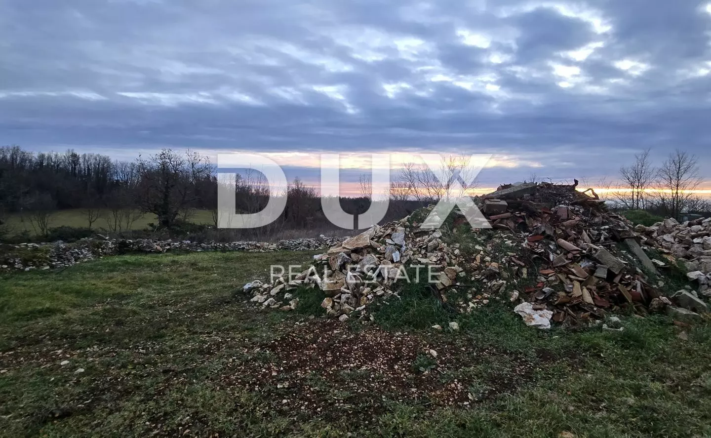 Land In Žminj, Croatia (5.165 M²)