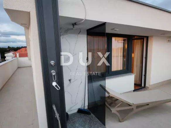 5-bedroom Apartment In Petrčane, Croatia (195,43 M²)