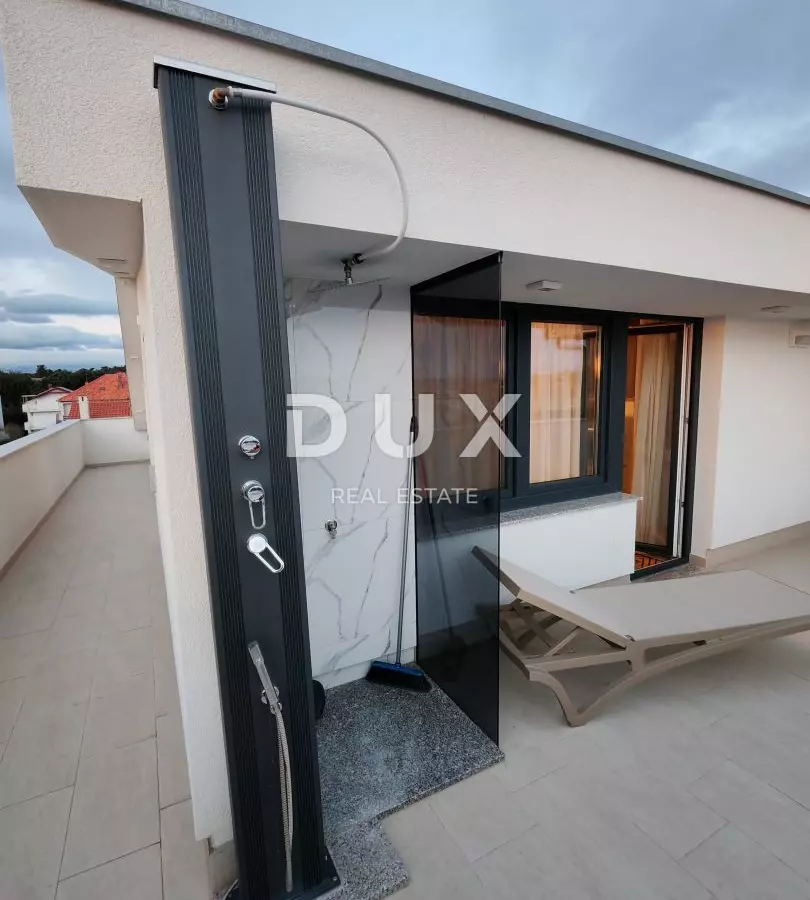 5-bedroom Apartment In Petrčane, Croatia (195,43 M²)