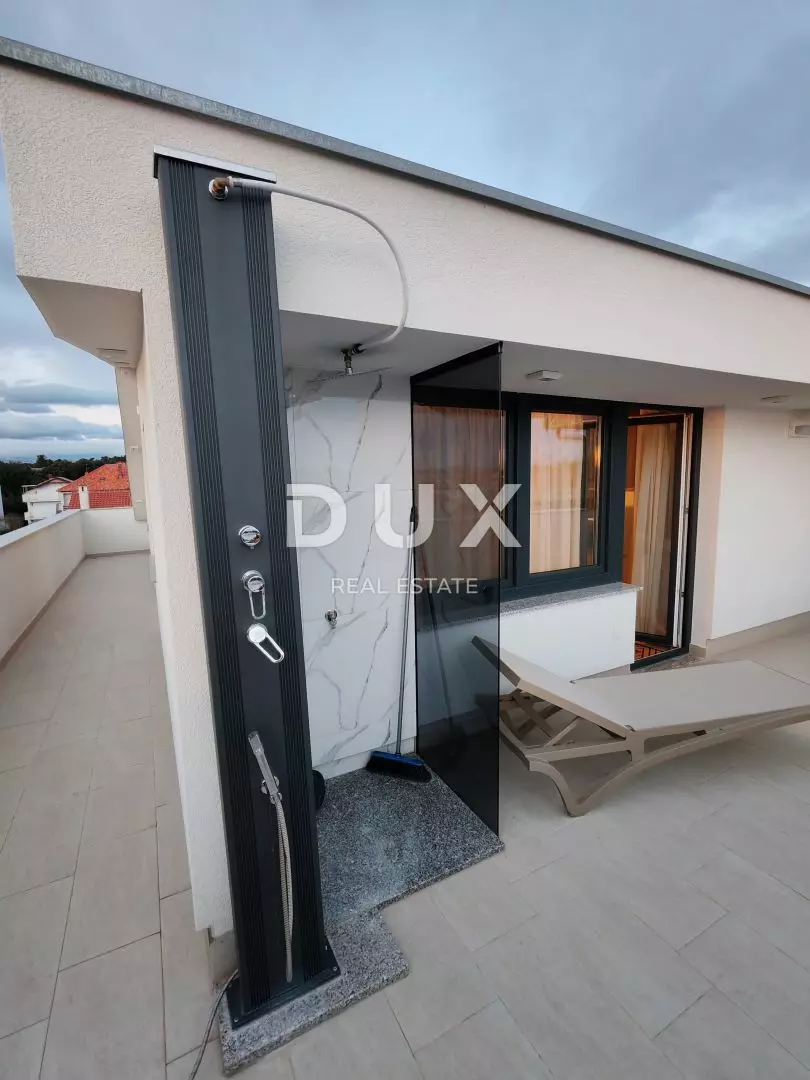 5-bedroom Apartment In Petrčane, Croatia (195,43 M²)
