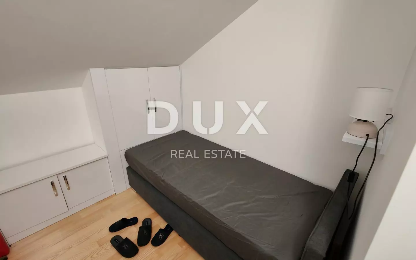 5-bedroom Apartment In Petrčane, Croatia (195,43 M²)