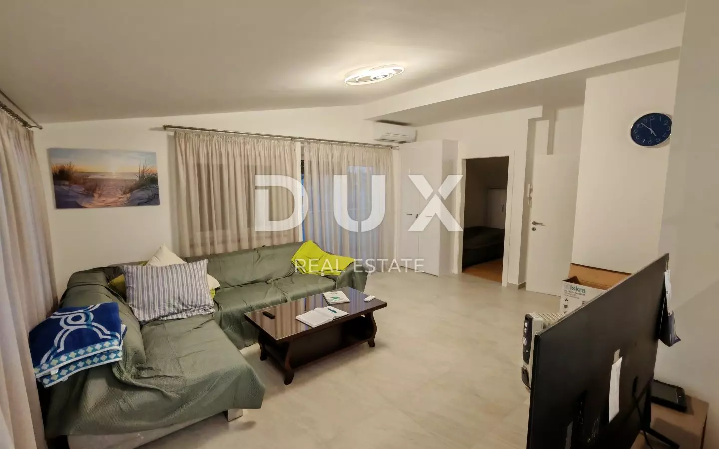 5-bedroom Apartment In Petrčane, Croatia (195,43 M²)