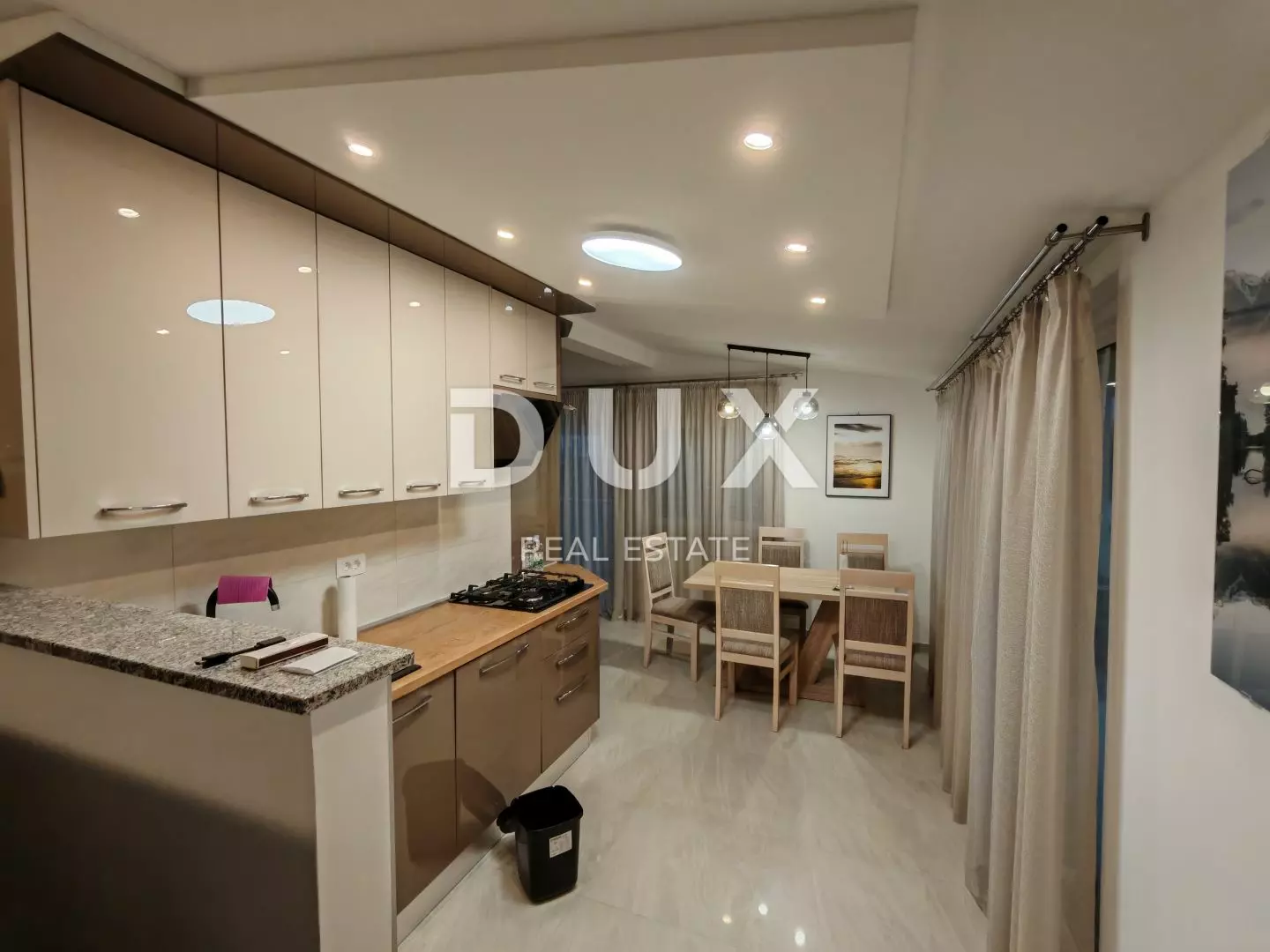 5-bedroom Apartment In Petrčane, Croatia (195,43 M²)
