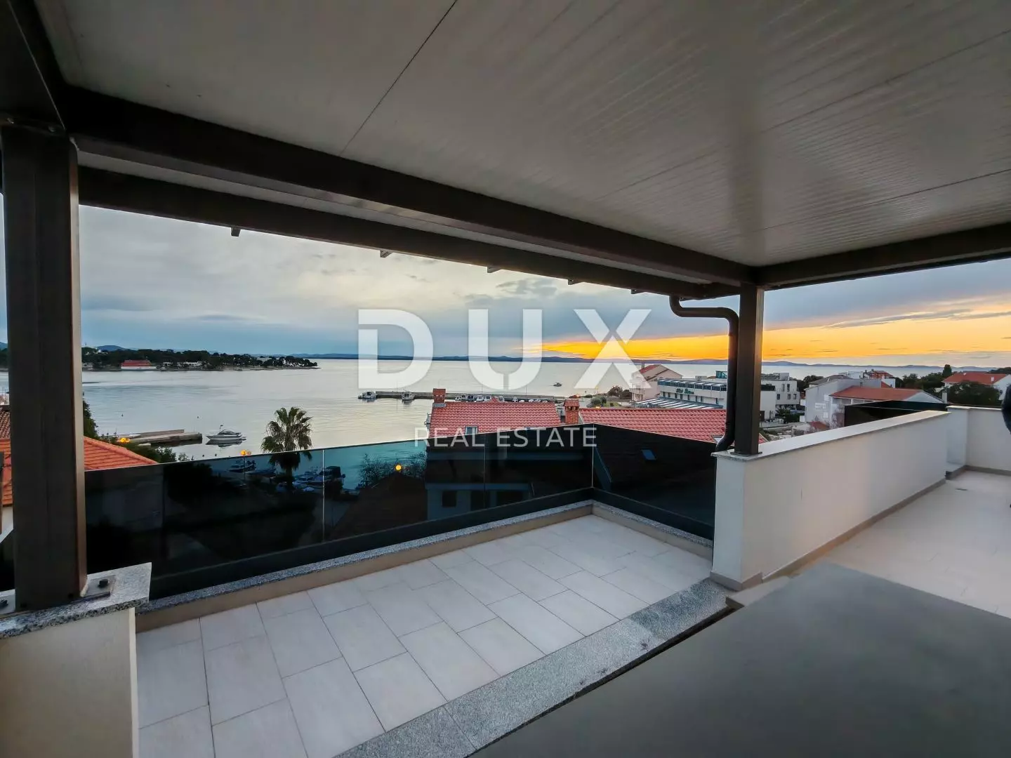 5-bedroom Apartment In Petrčane, Croatia (195,43 M²)