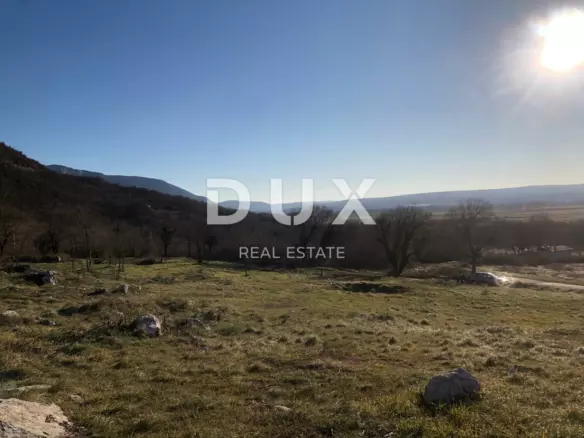 Land In Kršan, Croatia (971 M²)