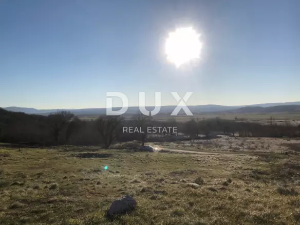 Land In Kršan, Croatia (1.250 M²)