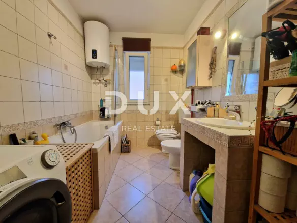 4-bedroom Apartment In Srdoči, Croatia (145 M²)