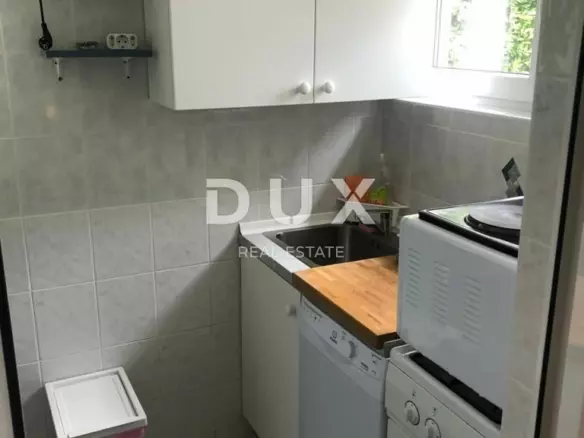 4-bedroom Apartment In Selce, Croatia (120,5 M²)