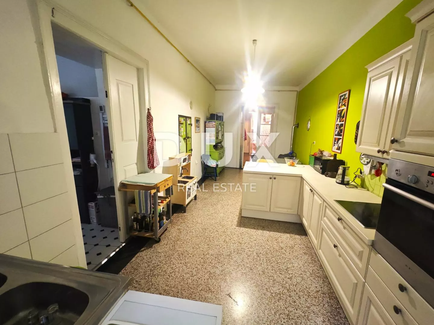 4-bedroom Apartment In Centar, Croatia (140 M²)
