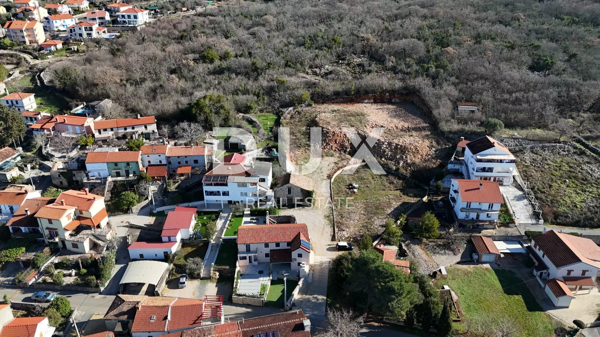 Land In Malinska, Croatia (5.300 M²)