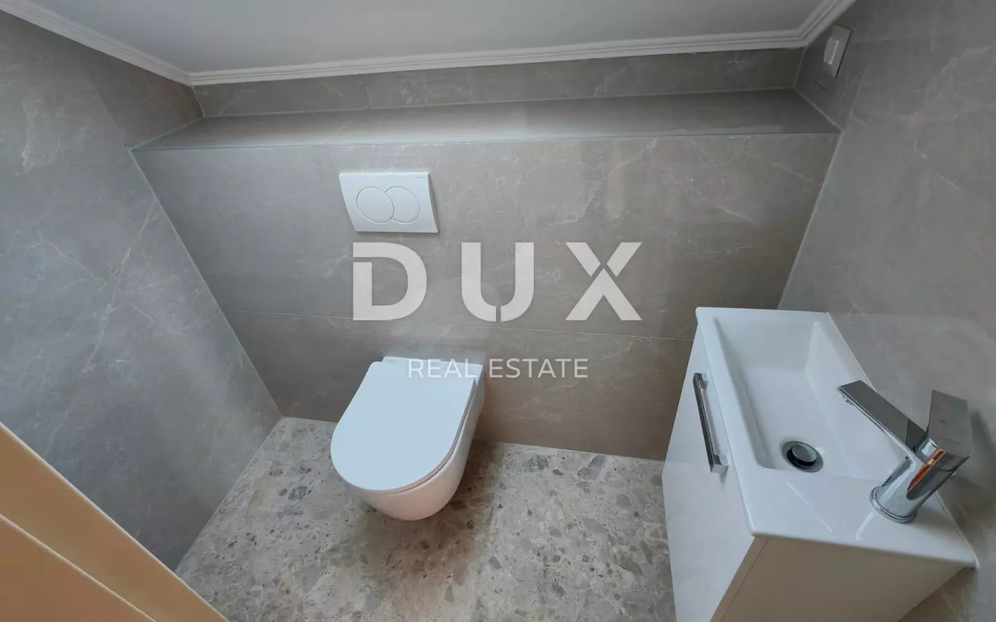 2-bedroom Apartment In Petrčane, Croatia (168,38 M²)