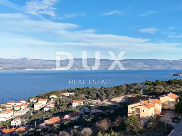 Land In Vrbnik, Croatia (980 M²)