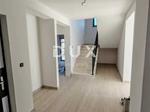4-bedroom Villa In Mulo, Croatia (279,64 M²)