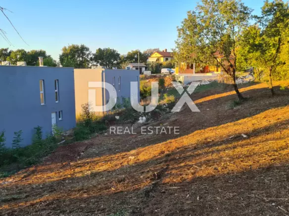Land In Juršići, Croatia (980 M²)