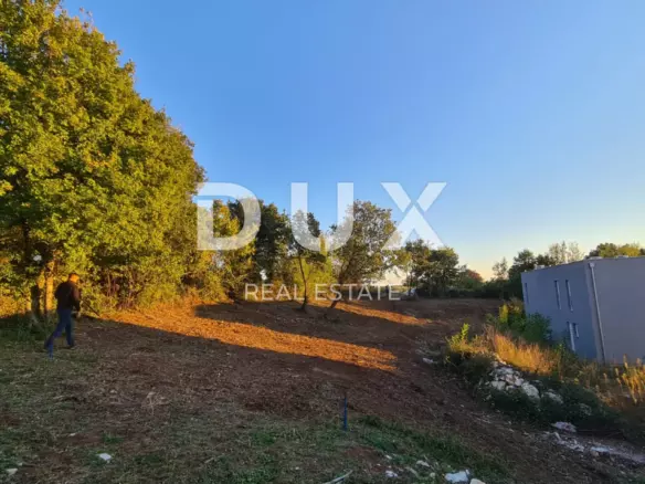 Land In Juršići, Croatia (980 M²)