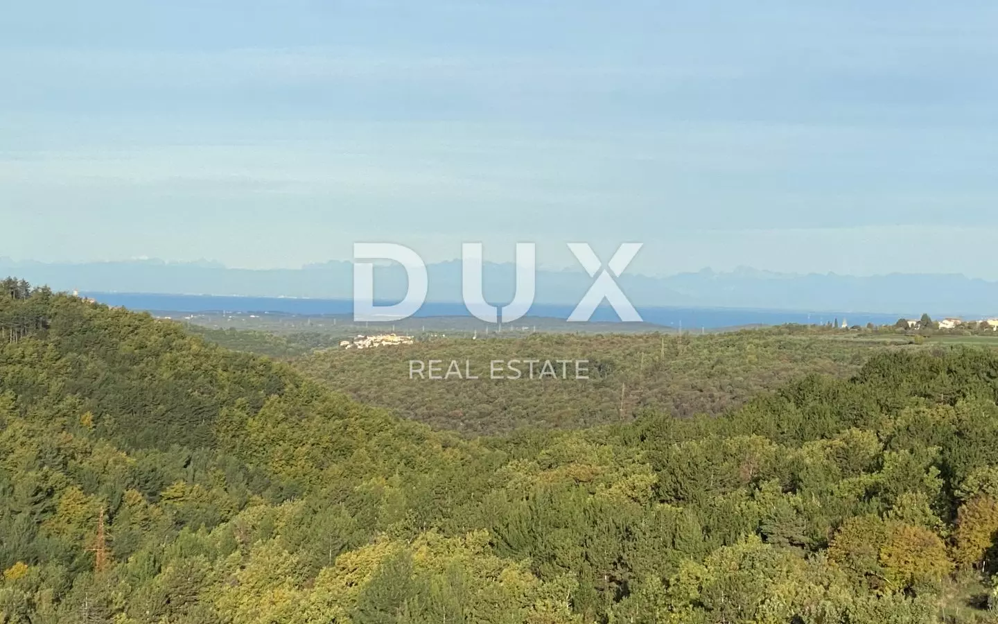 Land In Grožnjan, Croatia (1.279 M²)