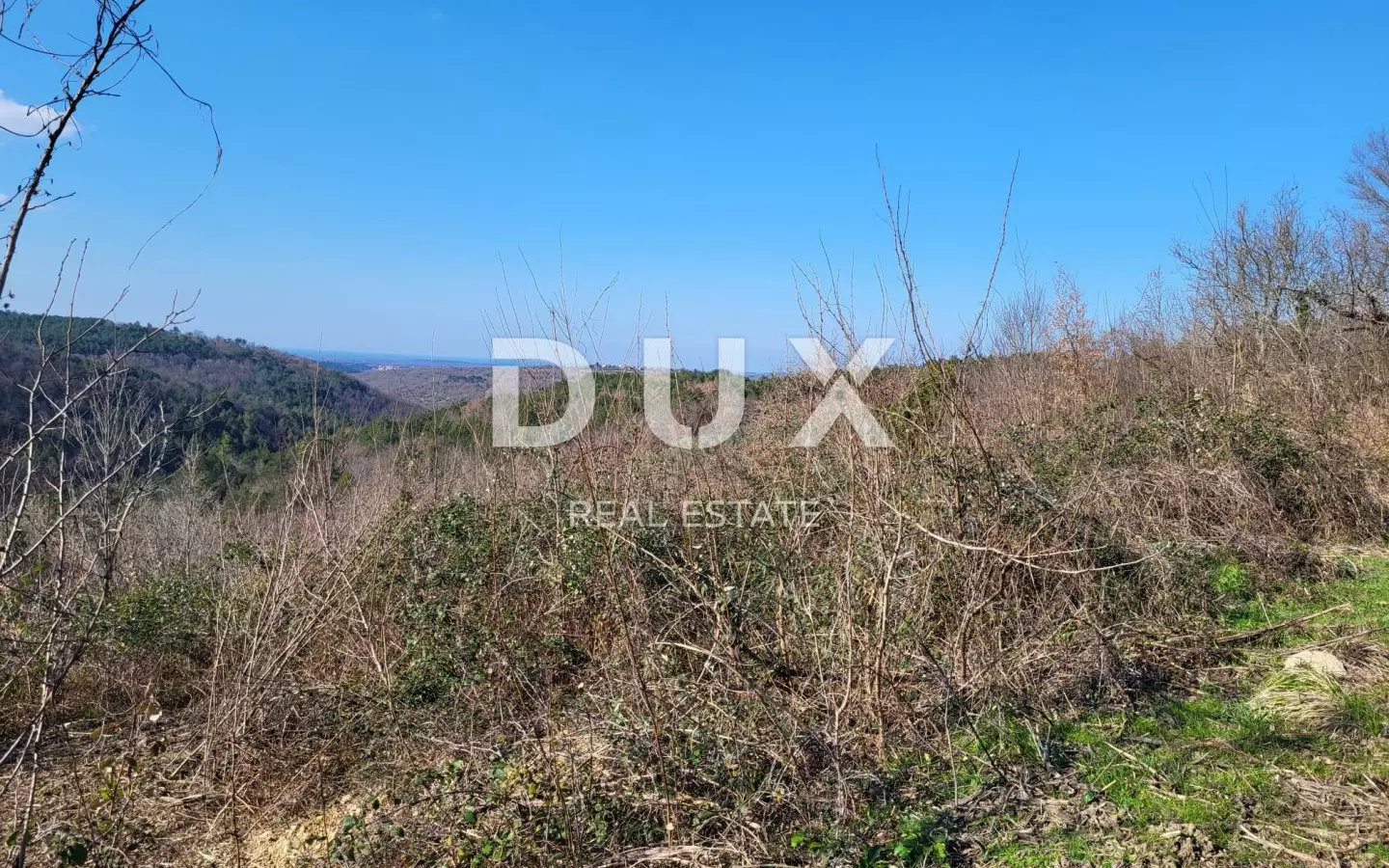 Land In Grožnjan, Croatia (1.279 M²)