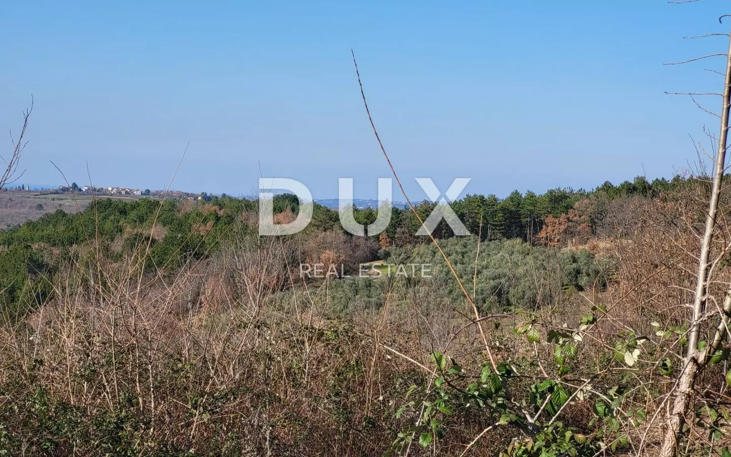 Land In Grožnjan, Croatia (1.279 M²)