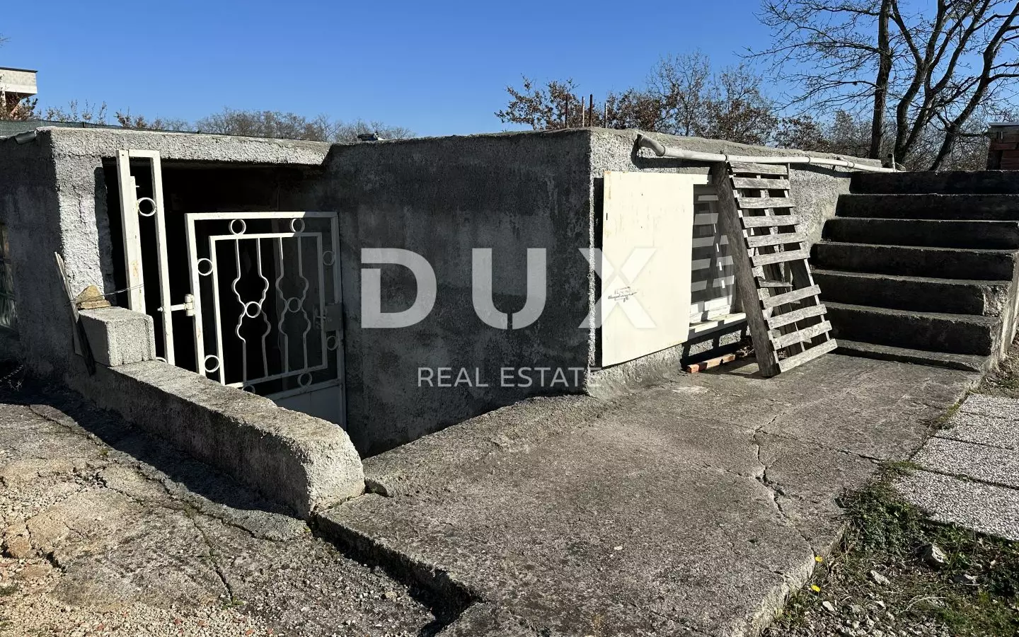 Land In Murvica, Croatia (720 M²)