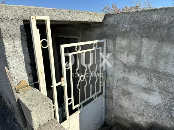 Land In Murvica, Croatia (720 M²)