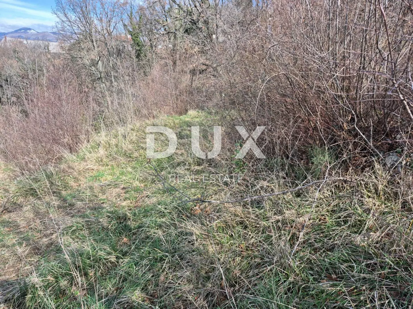Land In Cernik, Croatia (1.017 M²)