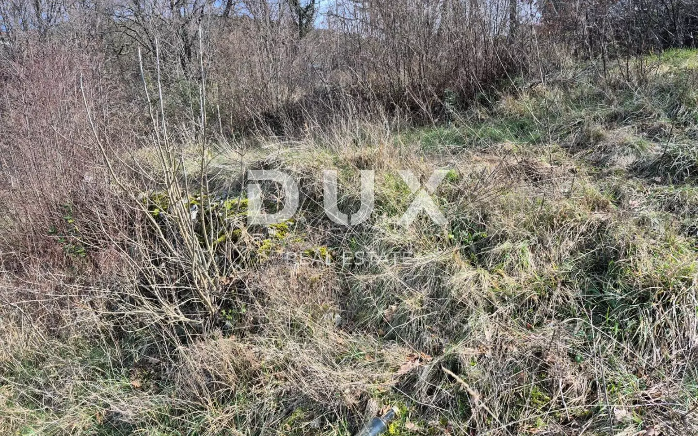 Land In Cernik, Croatia (1.017 M²)