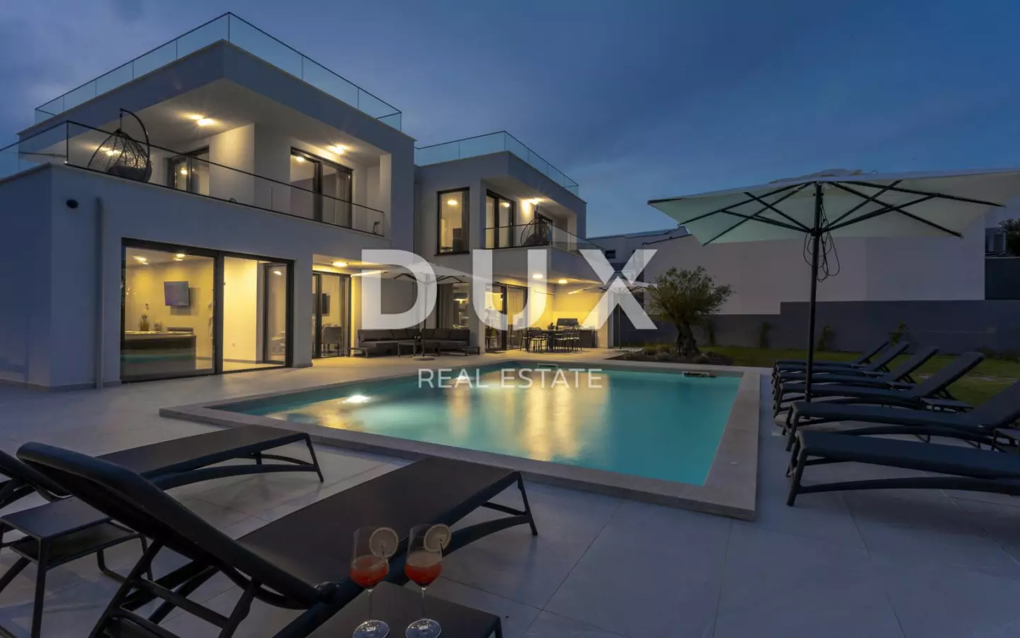 4-bedroom Villa In Banjole, Croatia (300 M²)
