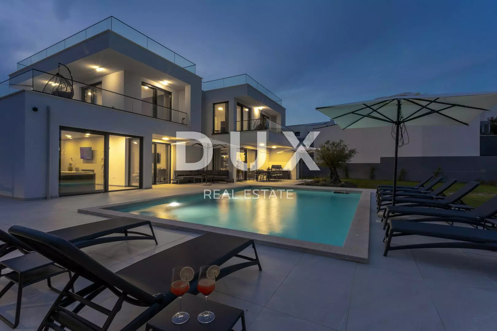 4-bedroom Villa In Banjole, Croatia (300 M²)