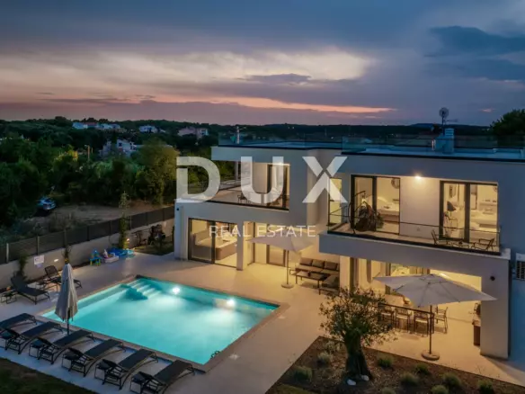 4-bedroom Villa In Banjole, Croatia (300 M²)