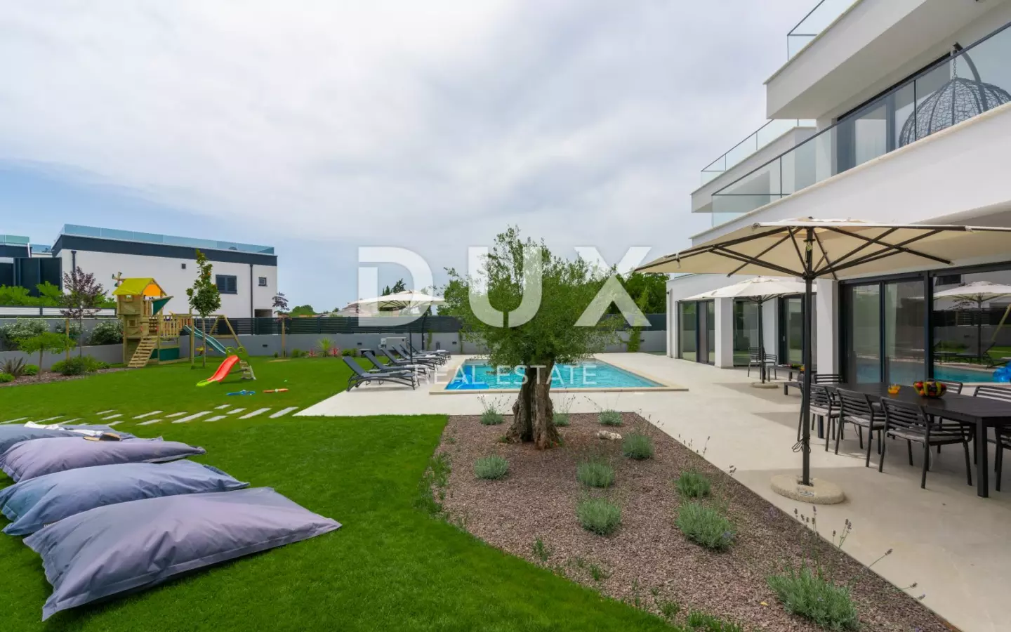 4-bedroom Villa In Banjole, Croatia (300 M²)