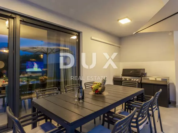 4-bedroom Villa In Banjole, Croatia (300 M²)