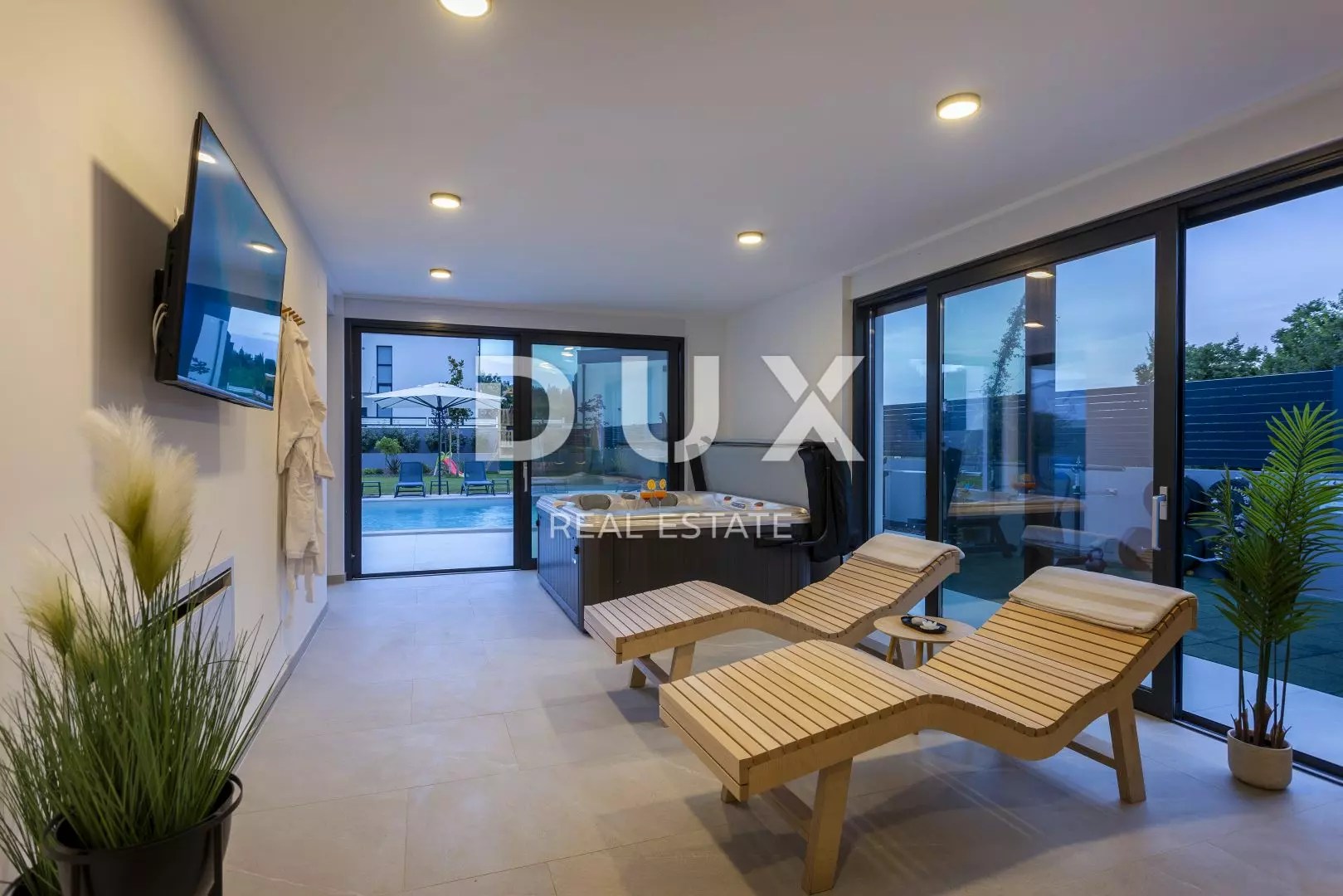 4-bedroom Villa In Banjole, Croatia (300 M²)