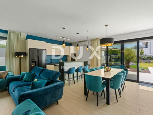 4-bedroom Villa In Banjole, Croatia (300 M²)