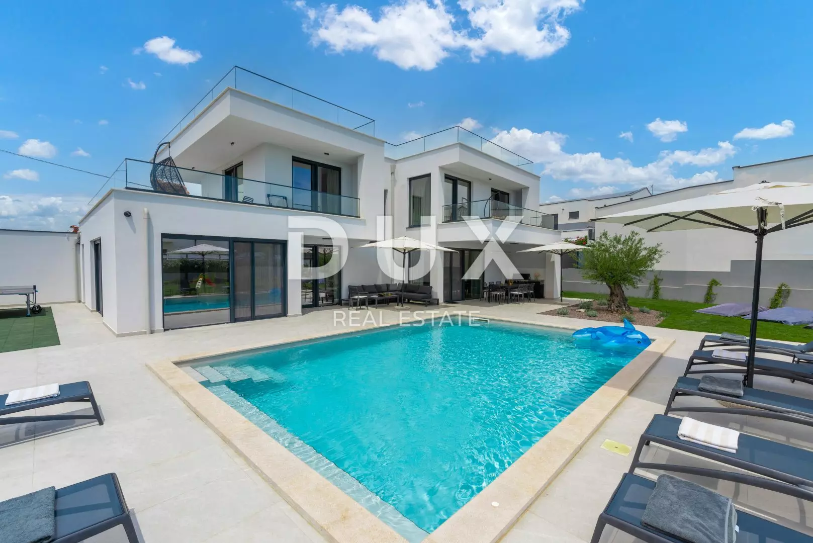 4-bedroom Villa In Banjole, Croatia (300 M²)