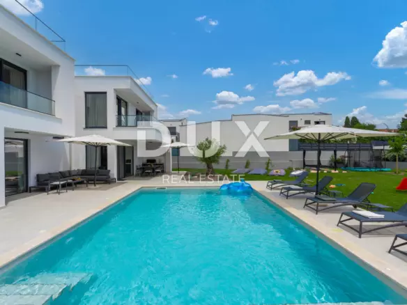 4-bedroom Villa In Banjole, Croatia (300 M²)
