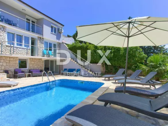 6-bedroom Villa In Novi Vinodolski, Croatia (200 M²)