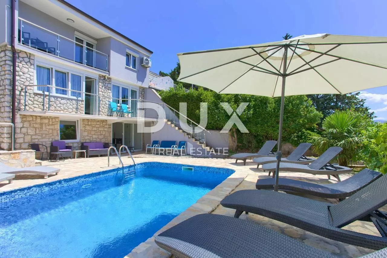 6-bedroom Villa In Novi Vinodolski, Croatia (200 M²)