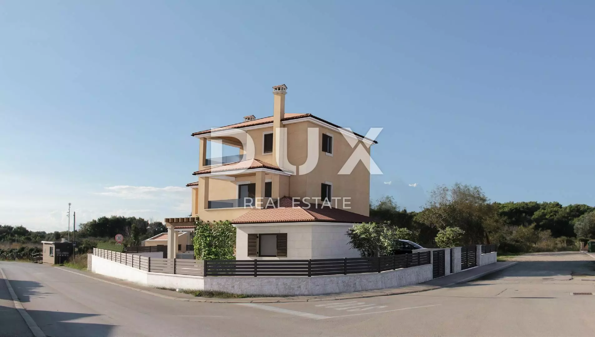 3-bedroom Villa In Premantura, Croatia (697 M²)