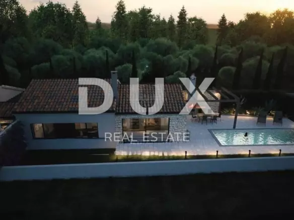 9-bedroom Detached House In Kaštelir, Croatia (330 M²)