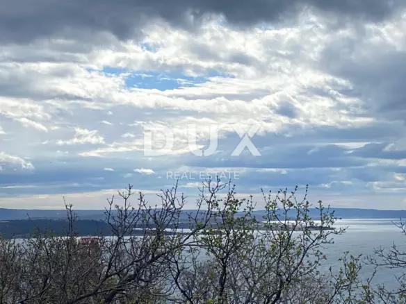 Land In Kostrena, Croatia (1.053 M²)