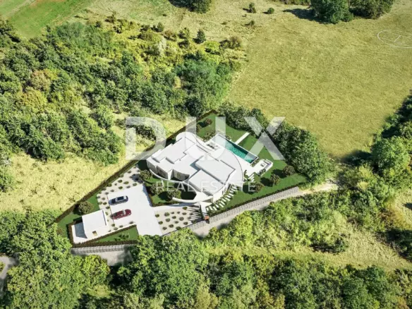 4-bedroom Villa In Žminj, Croatia (507 M²)