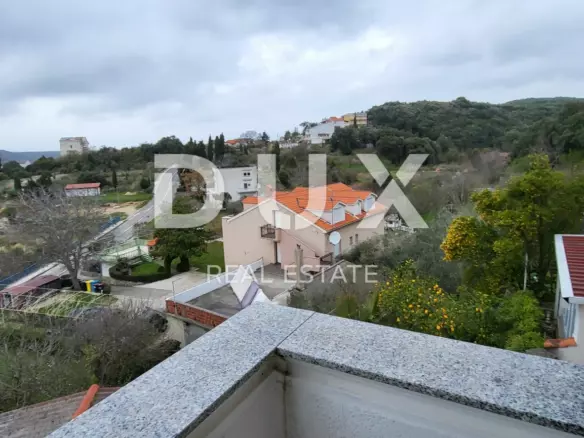 3-bedroom Apartment In Kampor, Croatia (125 M²)