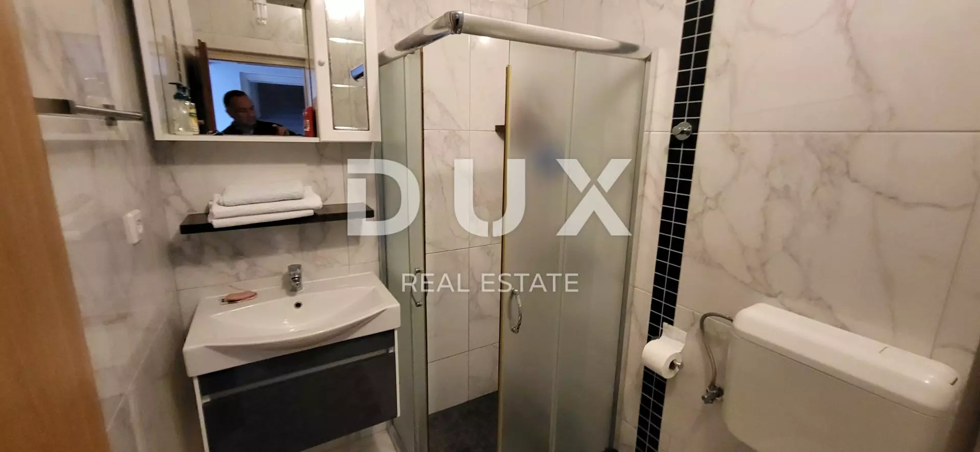 3-bedroom Apartment In Kampor, Croatia (125 M²)