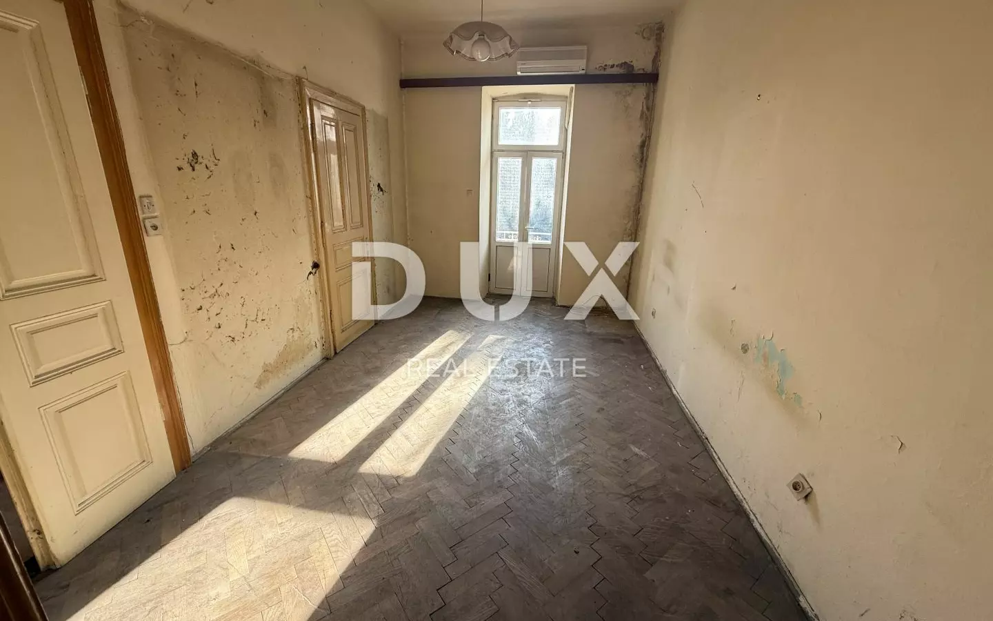3-bedroom Apartment In Crikvenica, Croatia (84 M²)