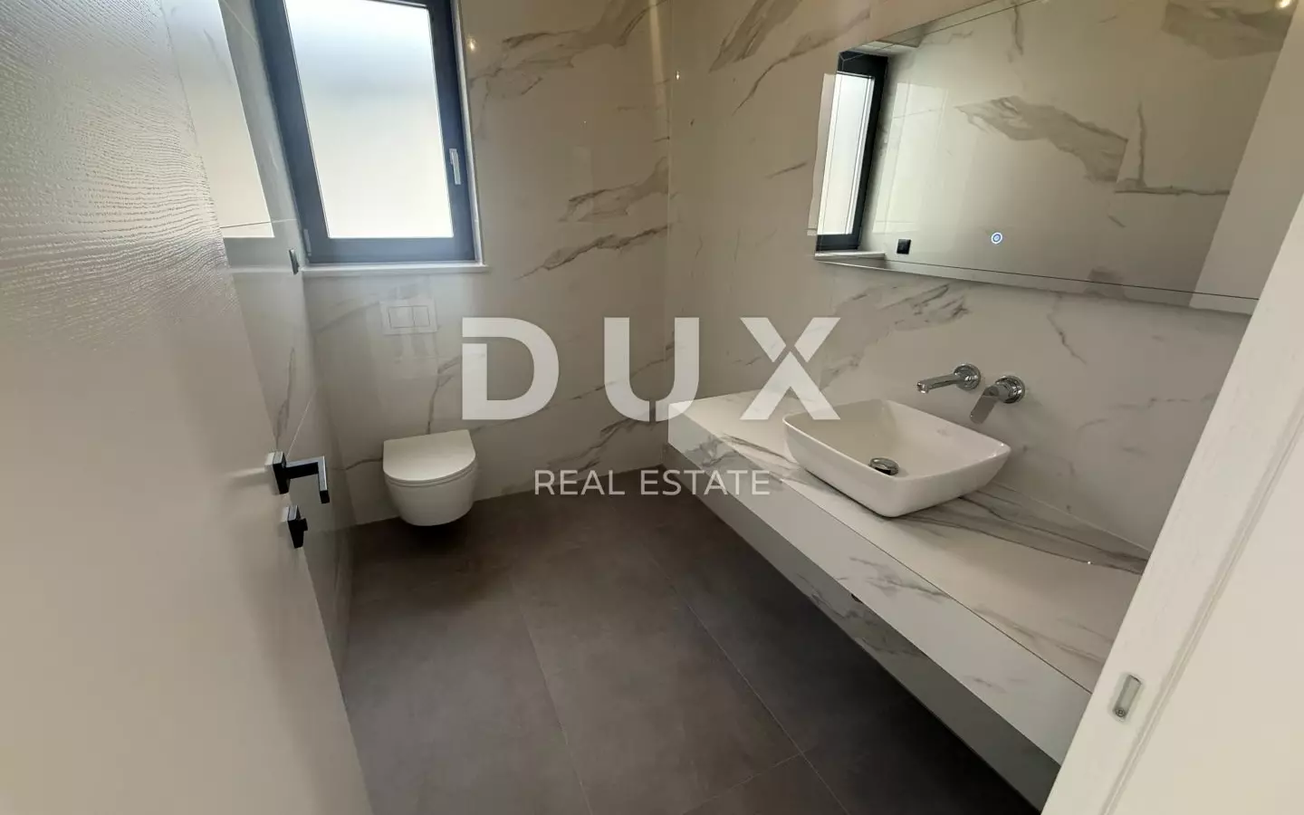 3-bedroom Apartment In Pobri, Croatia (172 M²)